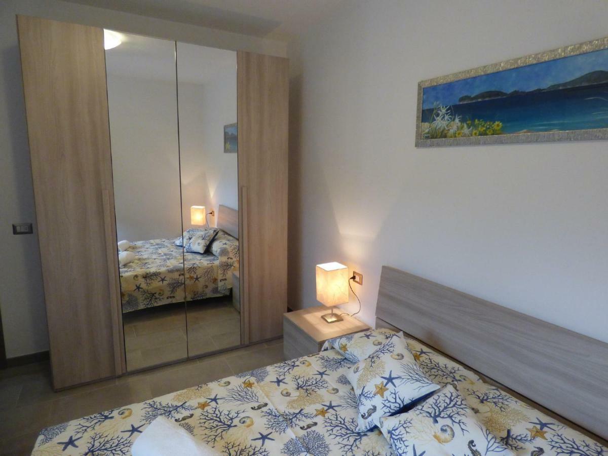 B&B Fiori Di Pesco Fertilia Dış mekan fotoğraf