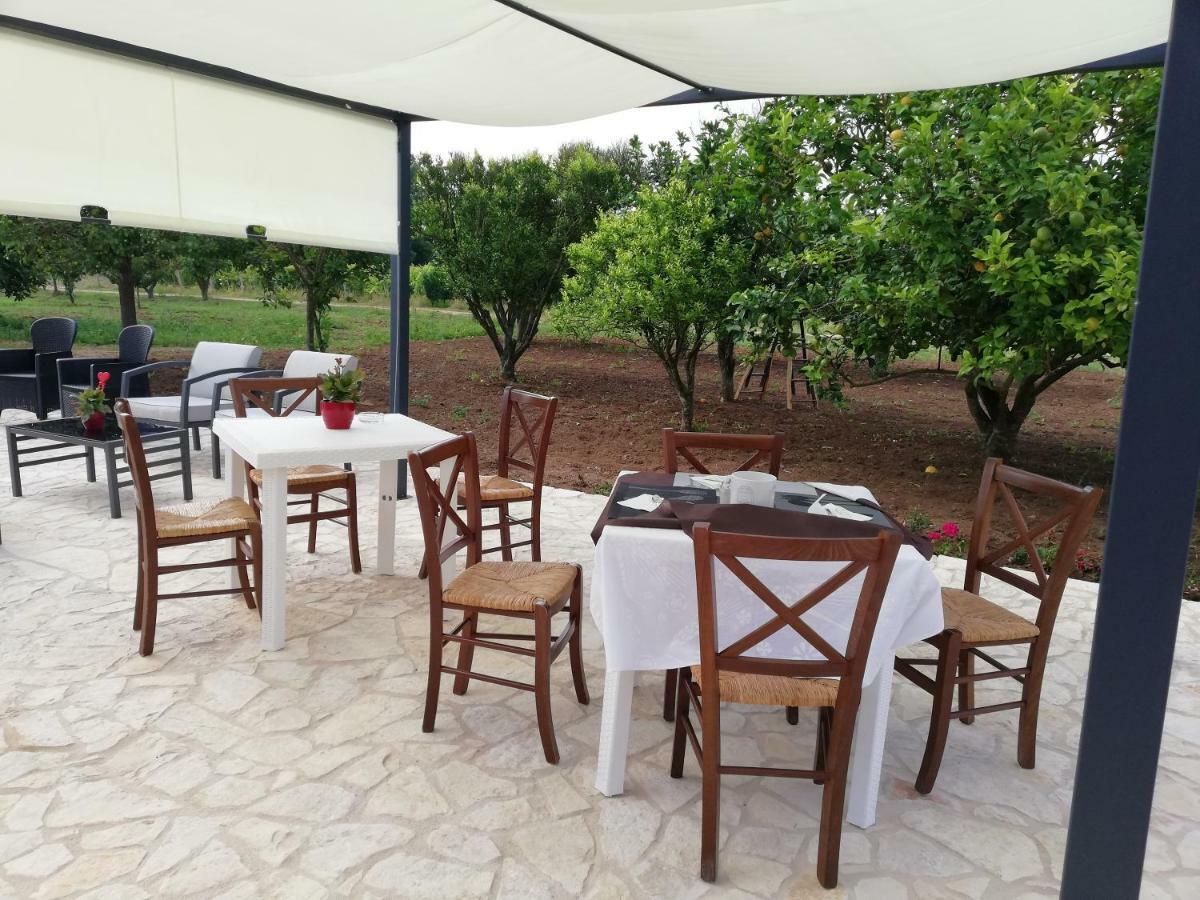 B&B Fiori Di Pesco Fertilia Dış mekan fotoğraf